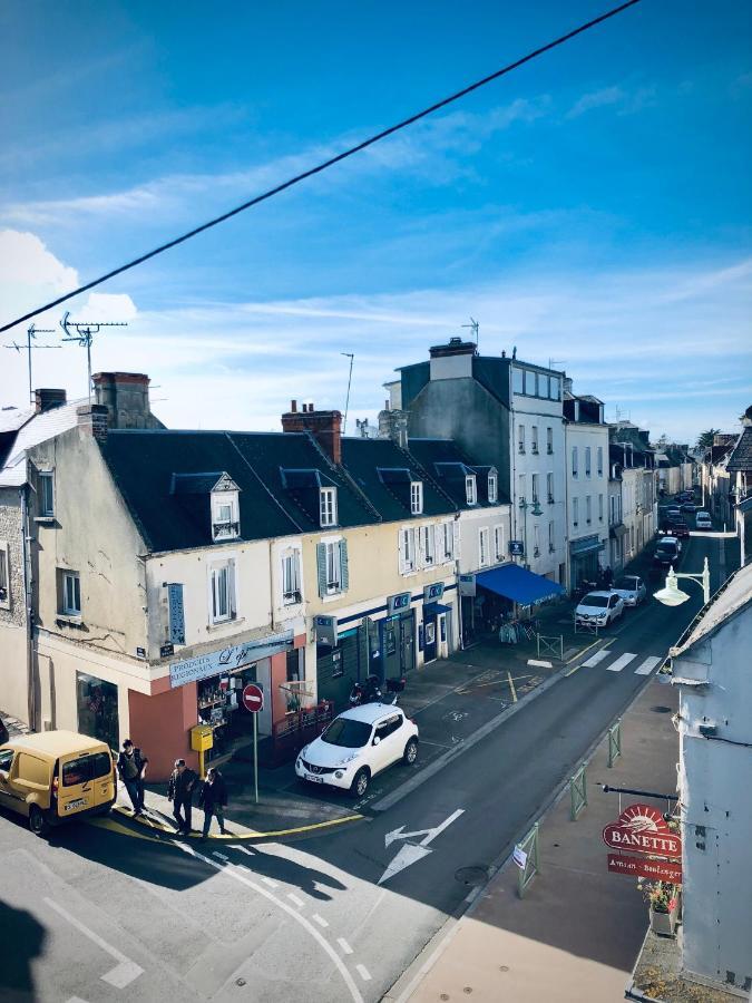 « La Vague » 8-10 Pers